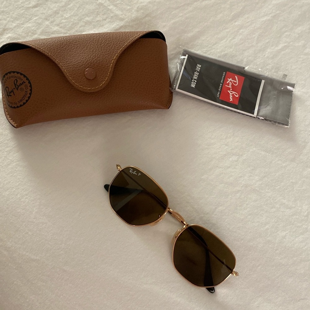 COPY - RAYBAN POLARIZED GOLD LIKE NEW